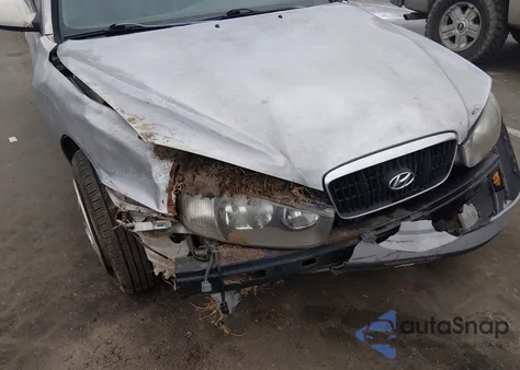 2003 Hyundai Elantra Gt из США, поврежденный, VIN KMHDN55D13U092689